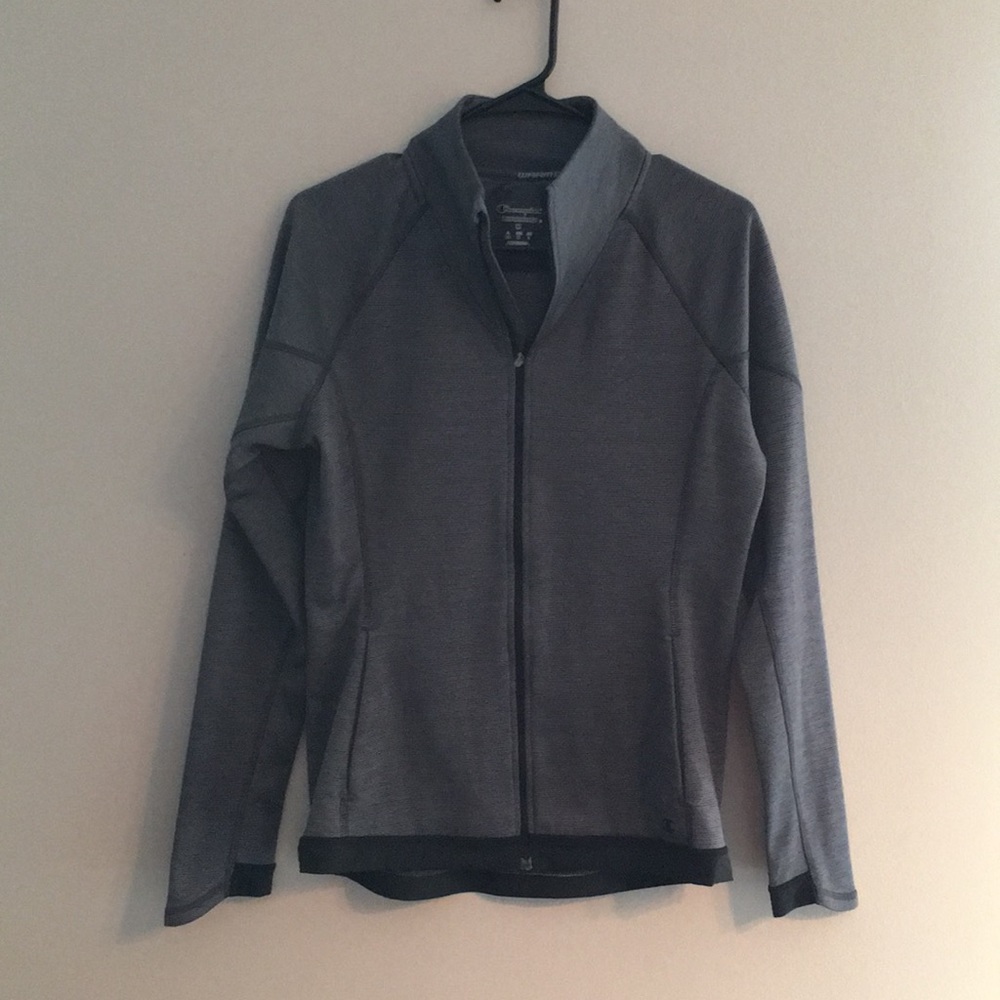Women’s Medium Champion Performance Zip Up Coat